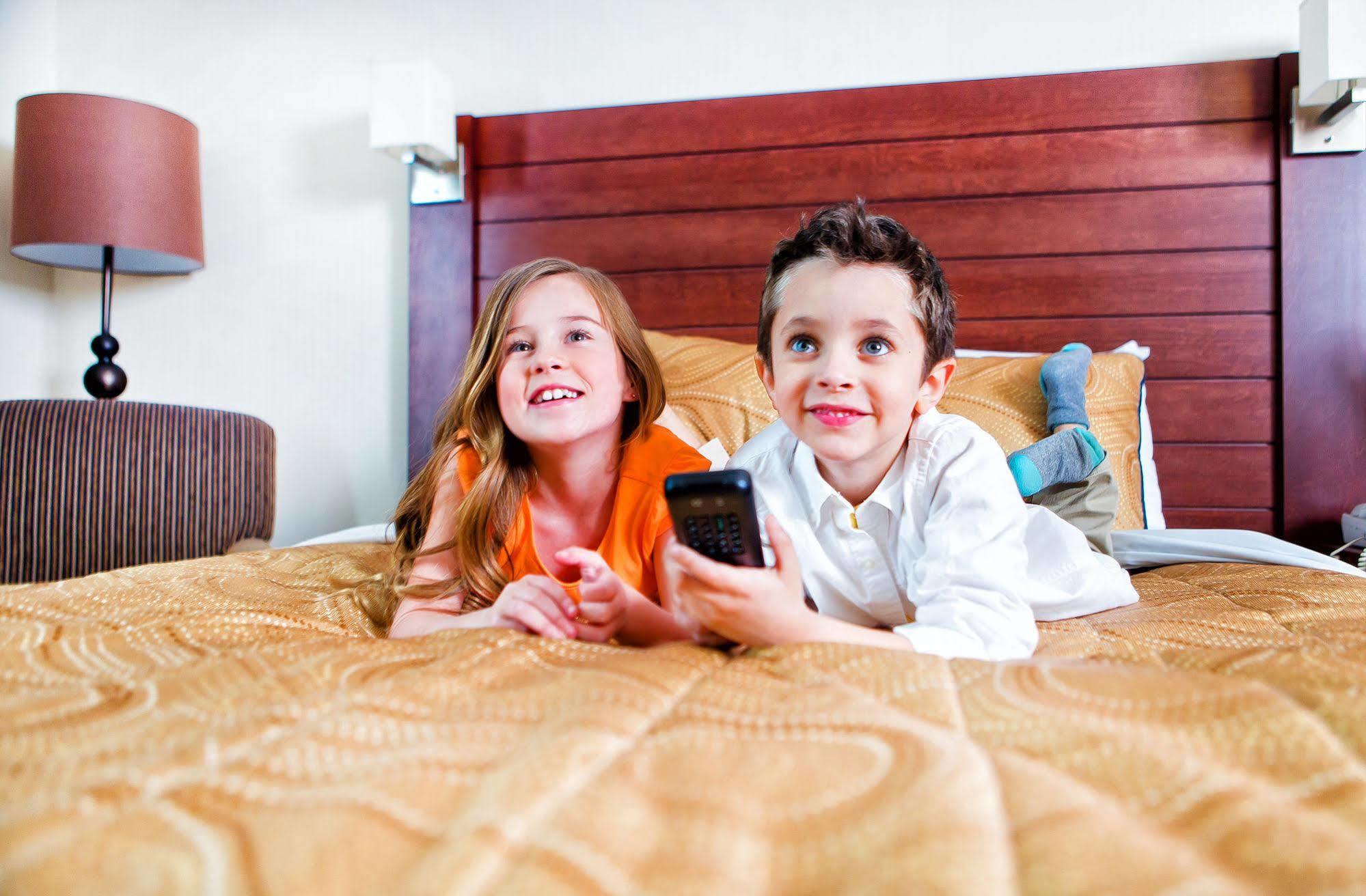 West Edmonton Mall Inn Bagian luar foto